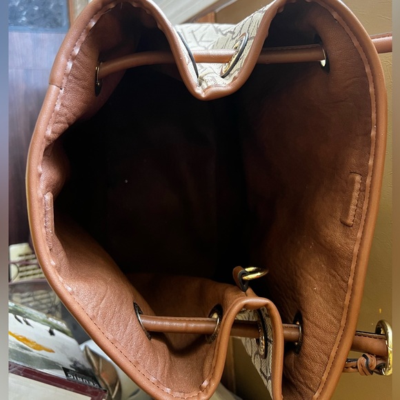 Calvin Klein tote bag - Picture 2 of 3